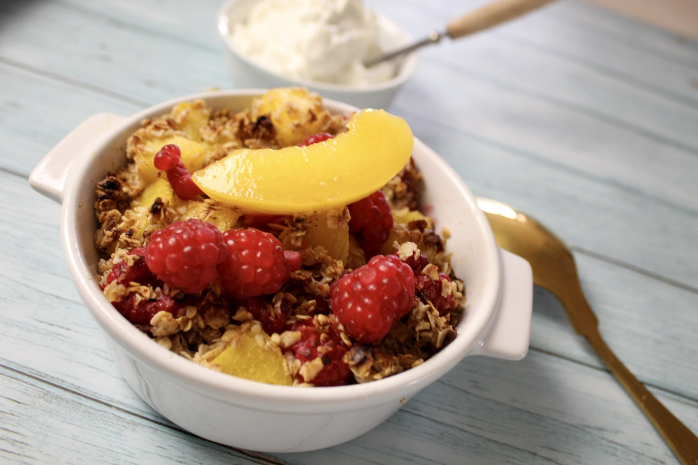 Peach and Raspberry Oat Crunch – GreggWallace.Health